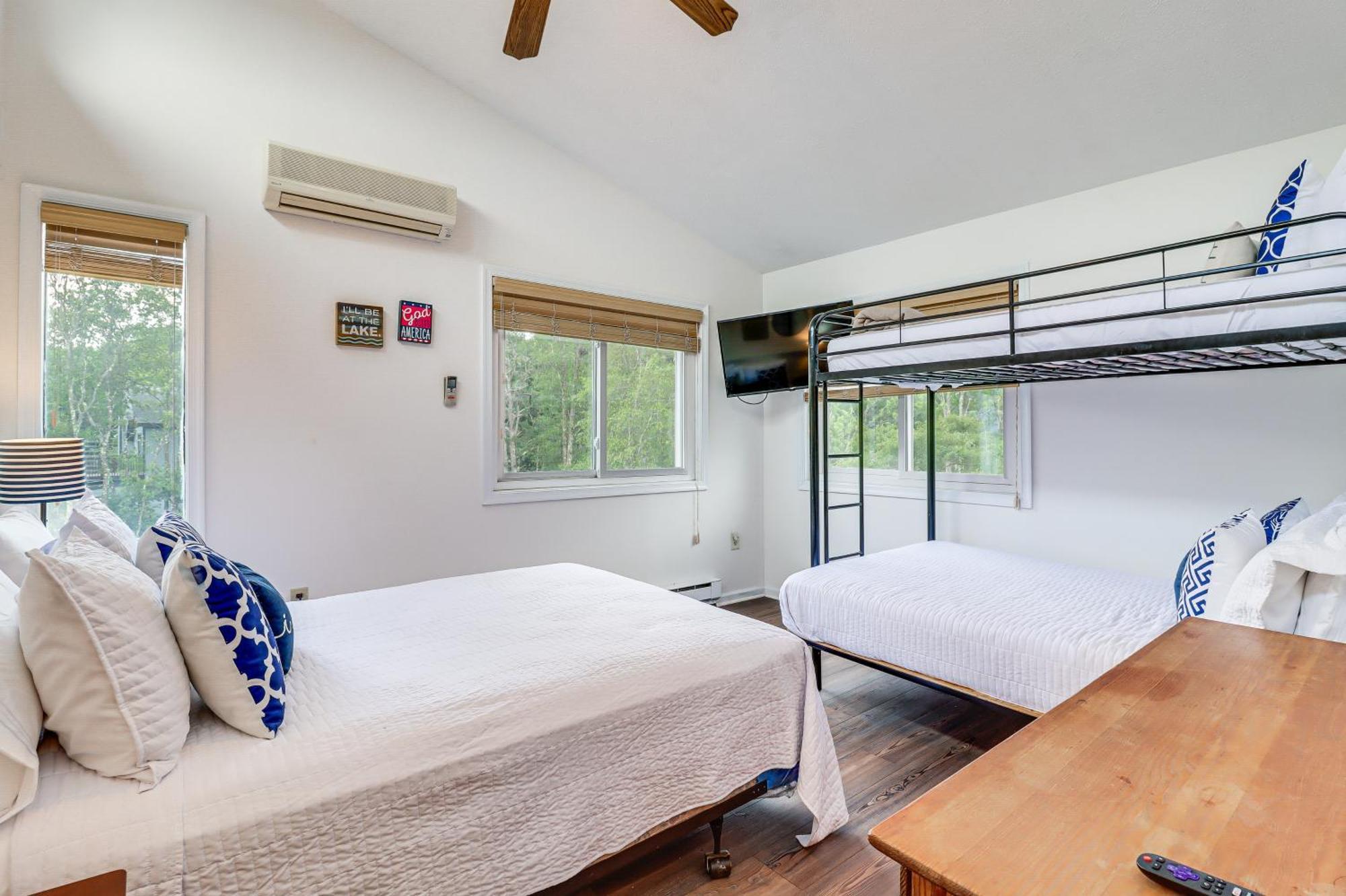 Holiday home With Hot Tub, Walk To *